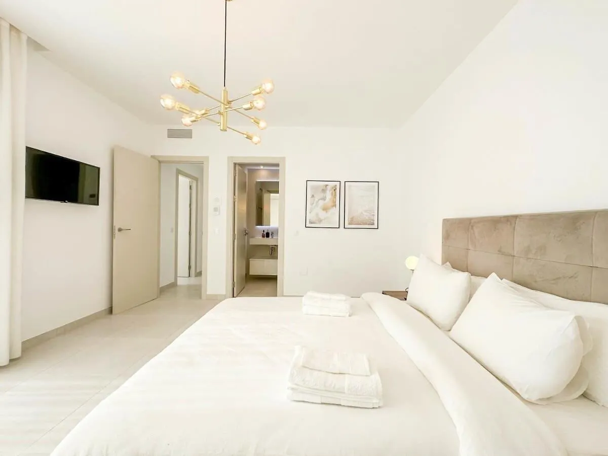 Rooftop Jacuzzi Pools Modern Wifi Townhouse Estepona 0*,