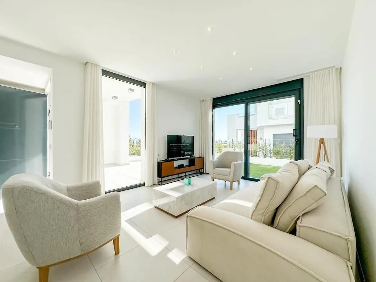 Rooftop Jacuzzi Pools Modern Wifi Townhouse Estepona 0*,  Spain